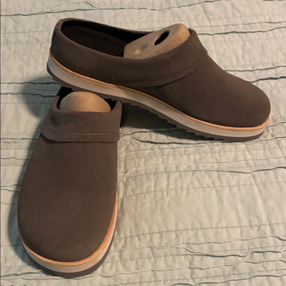 Merrell suede Juno Clog women’s 7